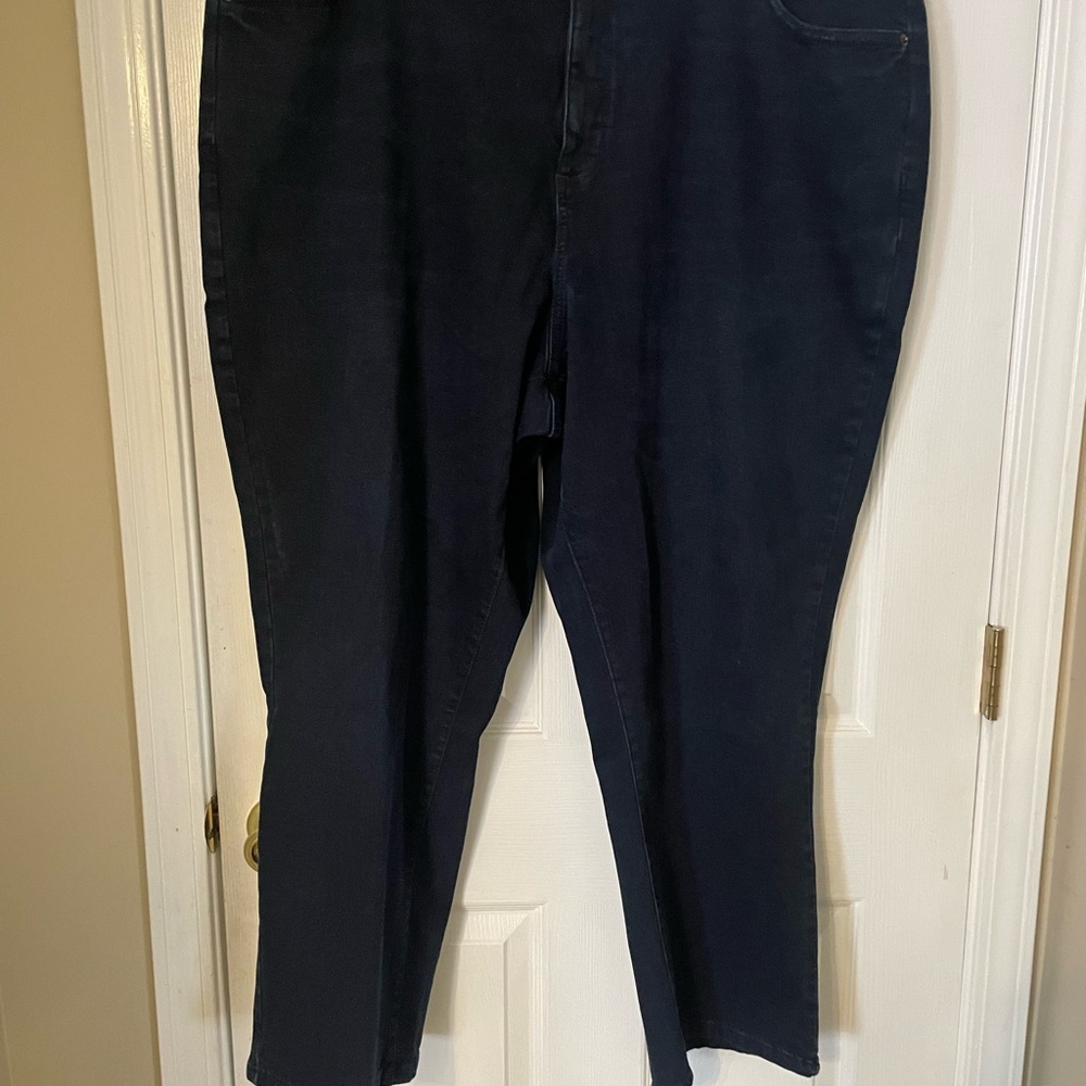 Sonoma Women's Straight Jeans in Deep Navy